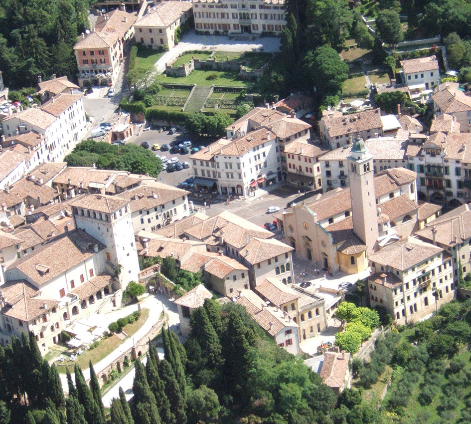 Asolo Centro Storico - Scoprire Treviso B&B Le Tre Corti